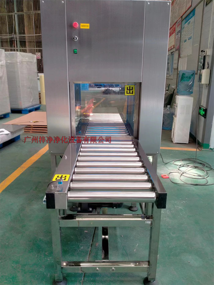 傳動(dòng)帶輸送線傳遞窗可按用戶大小尺寸及要求設(shè)計(jì)定作。