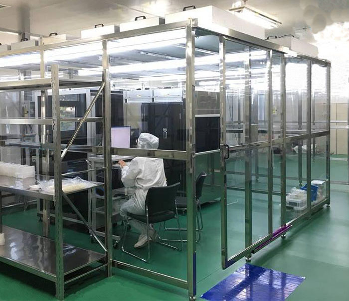 風淋室、傳遞窗、潔凈棚、潔凈工作臺搭配效果圖