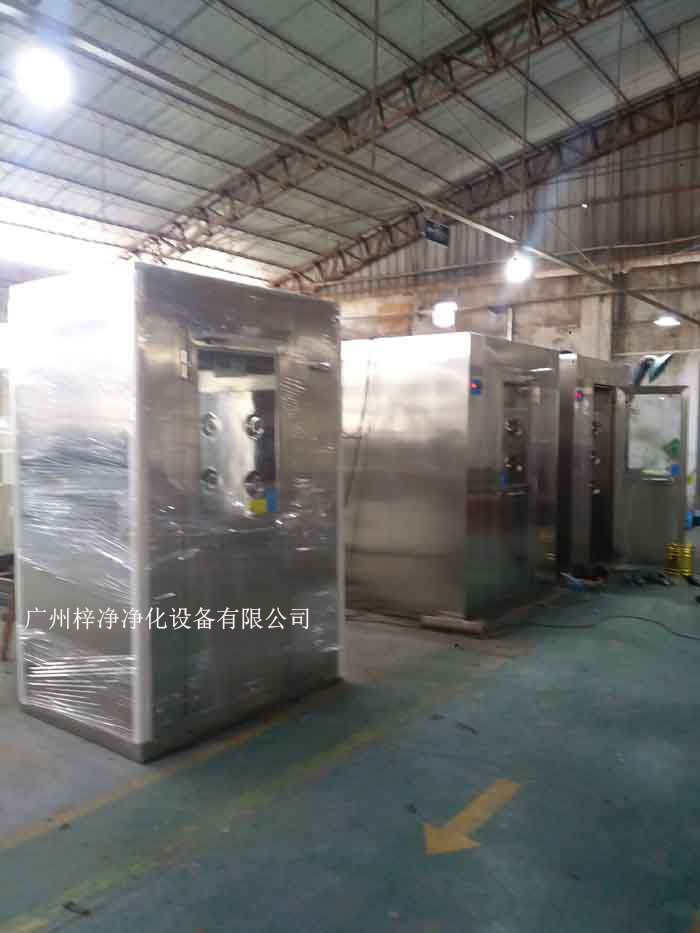 在運輸過程中，風淋室可能會受到振動和沖擊