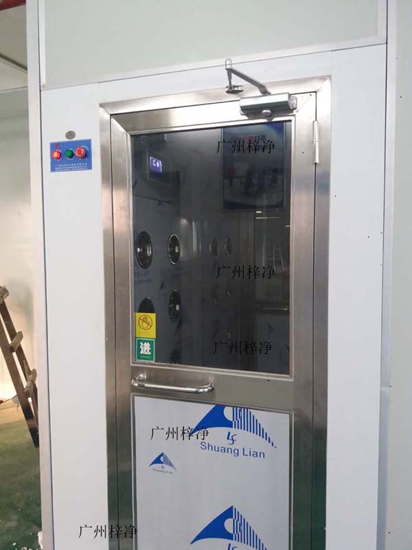 風(fēng)淋室與緩沖間、氣閘室有什么區(qū)別?