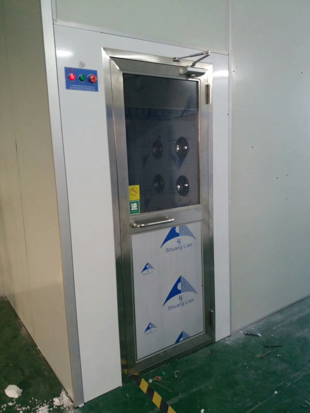 風(fēng)淋室在潔凈室哪個(gè)位置比較好？