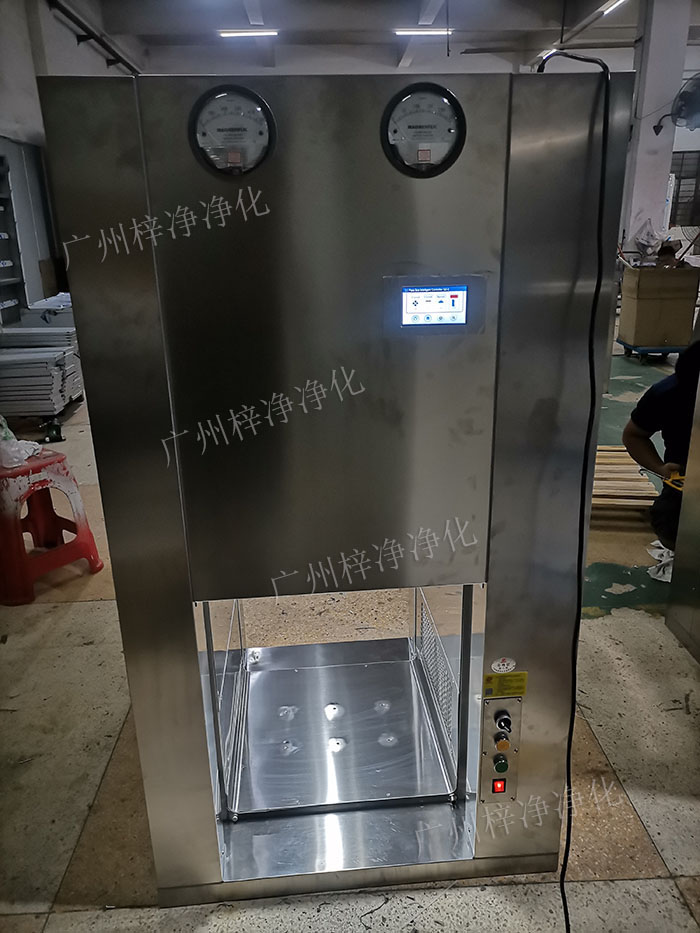 層流傳遞窗壓差表和負(fù)壓稱(chēng)量室壓差表一樣嗎?